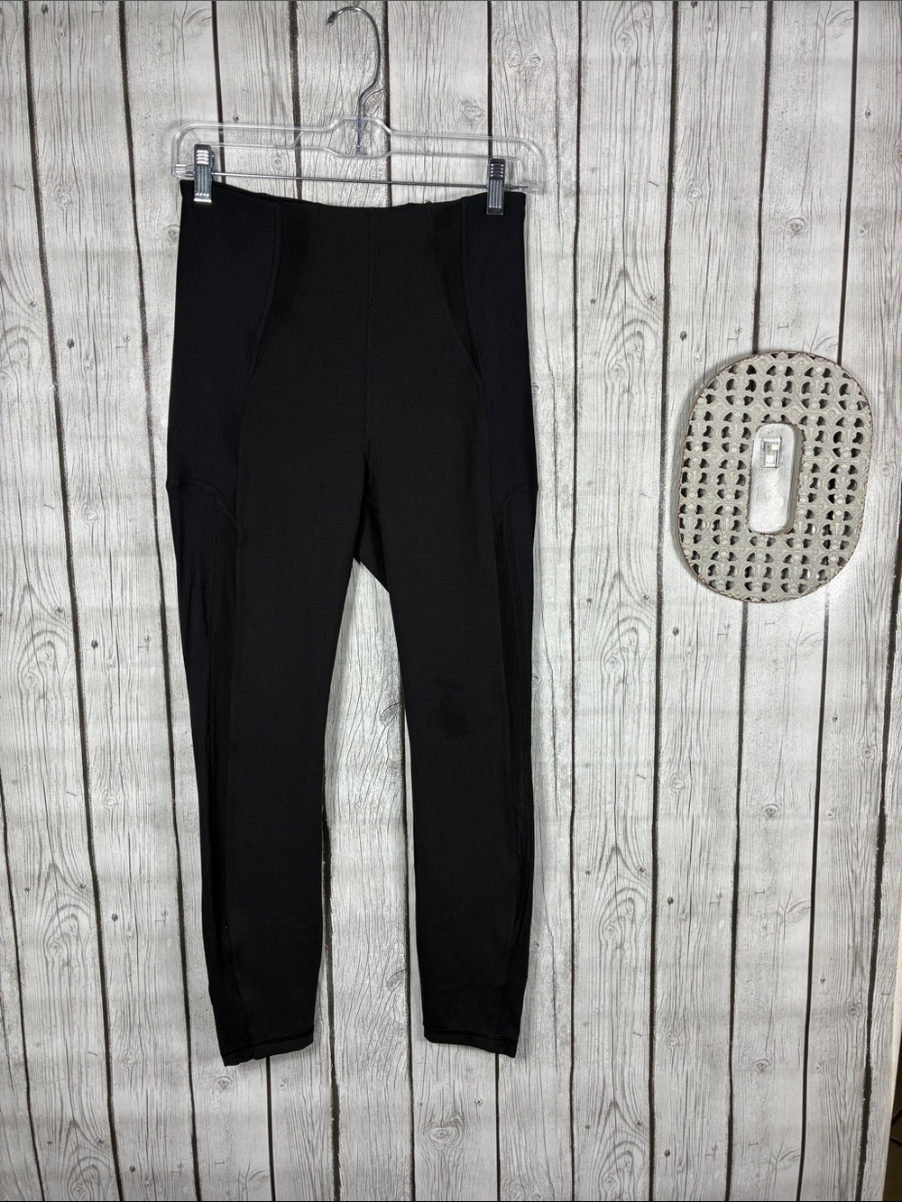 lululemon Everlux and Mesh Super-High-Rise Training Tight Size 8